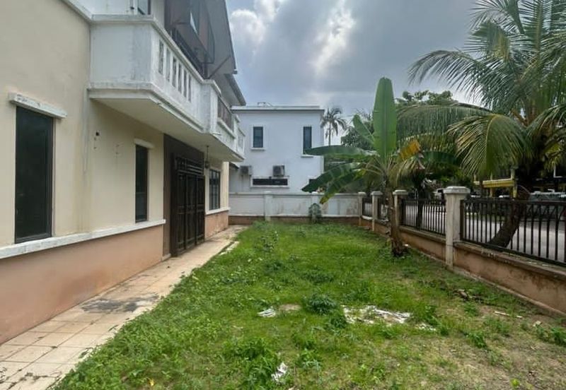 Taman Austin Perdana