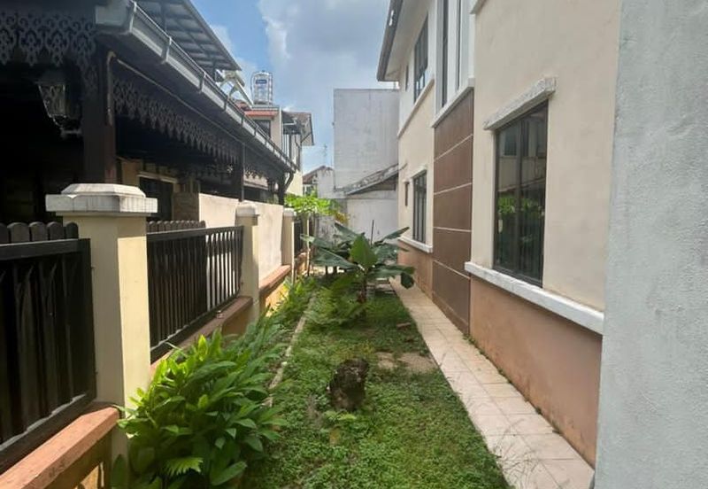 Taman Austin Perdana