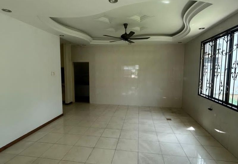 Taman Austin Perdana