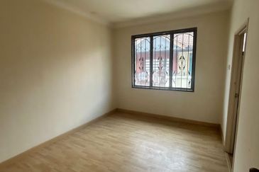 Taman Austin Perdana