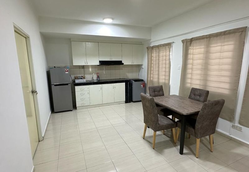 Bangunan Duta Impian (The Embassy Suites)