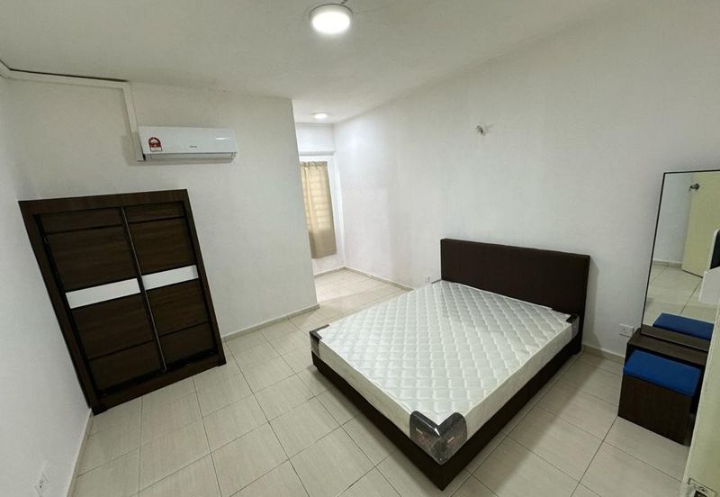 Bangunan Duta Impian (The Embassy Suites)