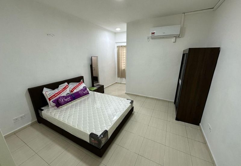 Bangunan Duta Impian (The Embassy Suites)