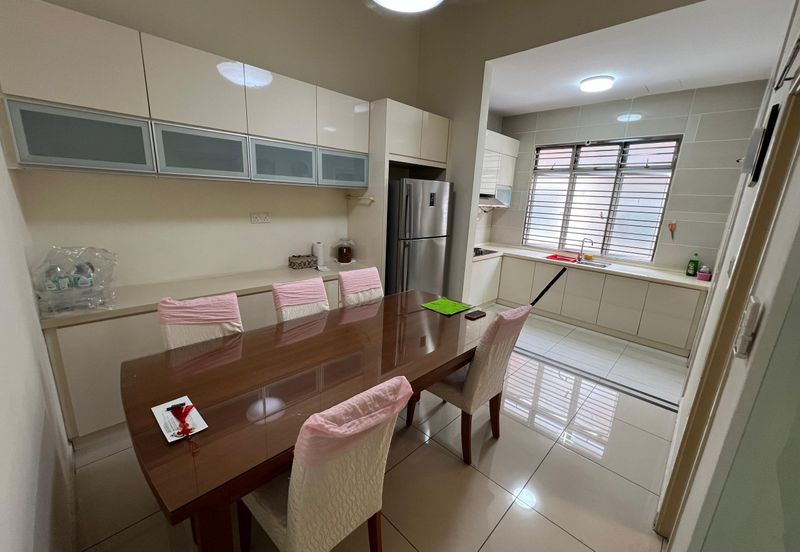 Bina Park Bandar Seri Alam