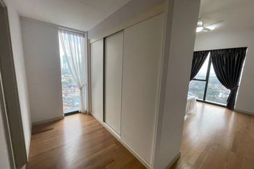 The Astaka @ 1 Bukit Senyum