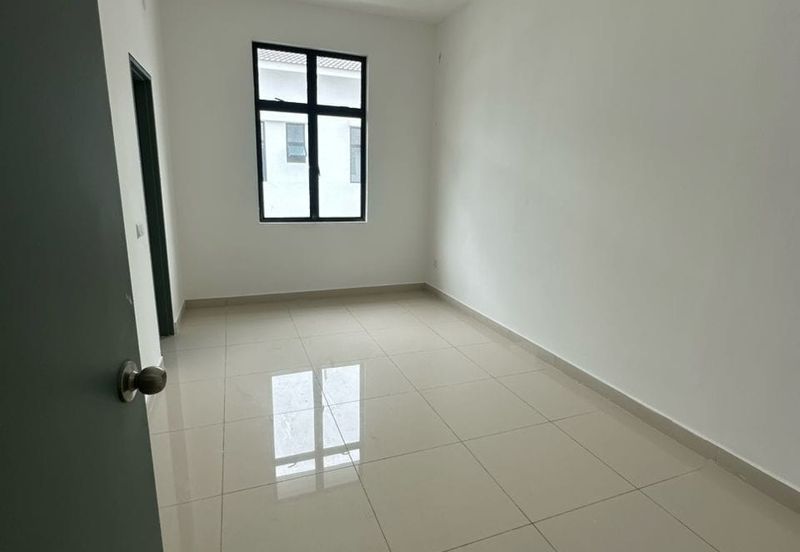 Straits ViewLink @ Bandar Baru Permas Jaya