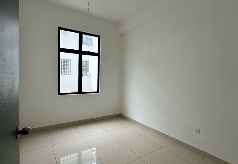 Straits ViewLink @ Bandar Baru Permas Jaya