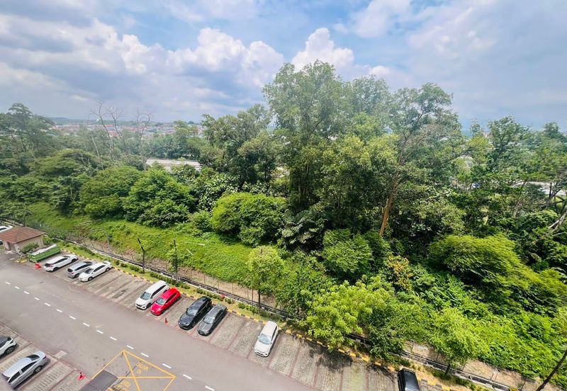 Prima Regency (Dorchester Court)