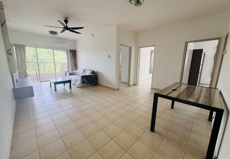 Prima Regency (Dorchester Court)