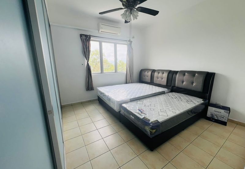 Prima Regency (Dorchester Court)