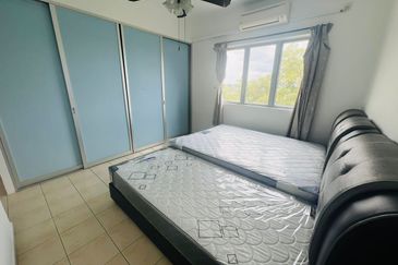 Prima Regency (Dorchester Court)