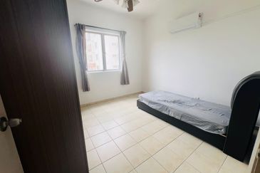 Prima Regency (Dorchester Court)