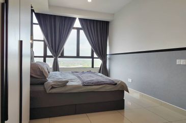 D'Summit Residences @ Kempas Utama