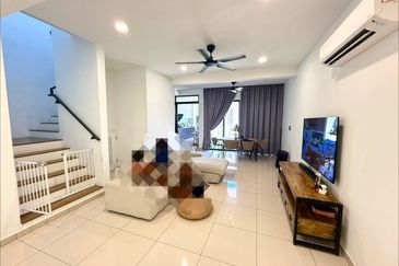 Sunway Citrine Lakehomes