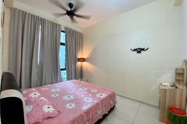 D'Summit Residences @ Kempas Utama