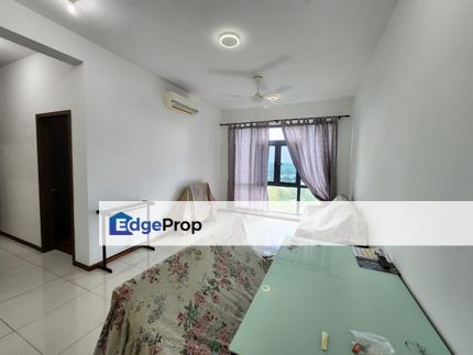 Cresent Bay Suites, Taman Bayu Puteri, Johor Bahru, Johor., Johor, Johor Bahru