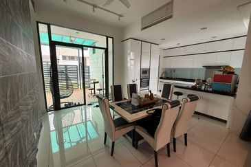 Avira Garden Terraces @ Medini