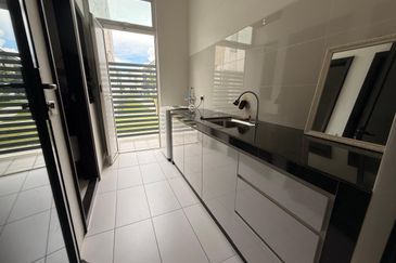 Avira Garden Terraces @ Medini