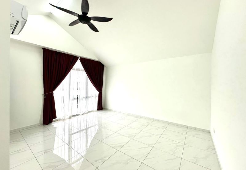 Bukit Indah Avenue 26 @ Villosa