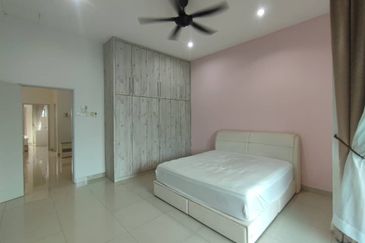 Austin Residence @Taman Mount Austin