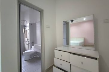 Austin Residence @Taman Mount Austin