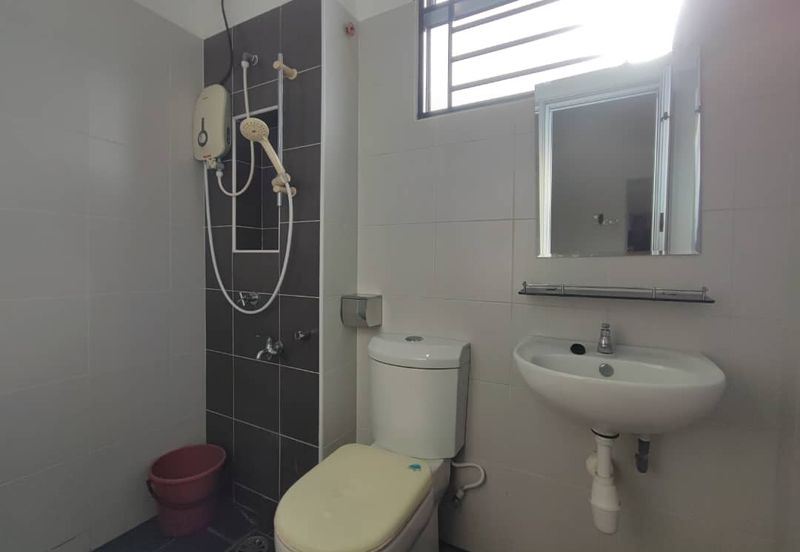 Austin Residence @Taman Mount Austin