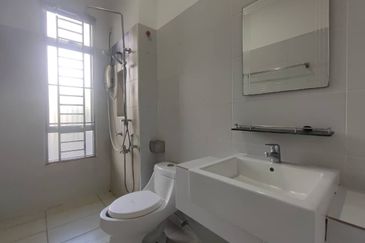 Austin Residence @Taman Mount Austin