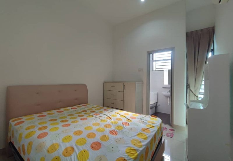 Austin Residence @Taman Mount Austin