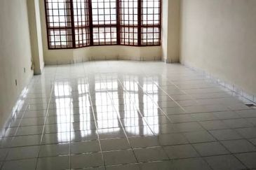 Dwi Mahkota Condominium