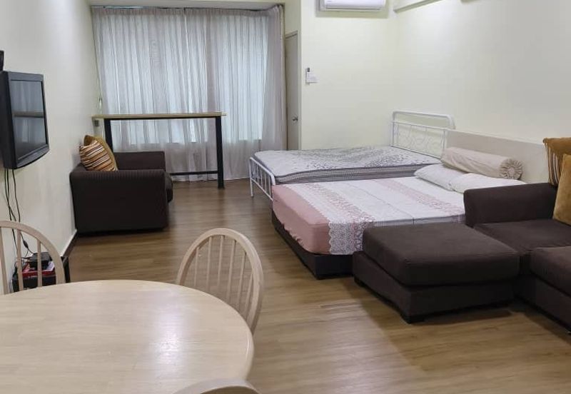 Akademik Suite @ Mount Austin