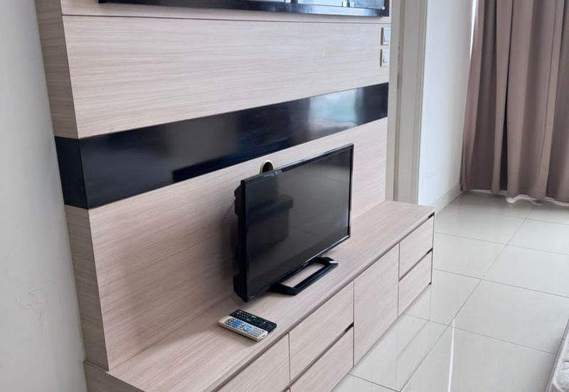 Dedaun Hijau (Greenfield Regency)