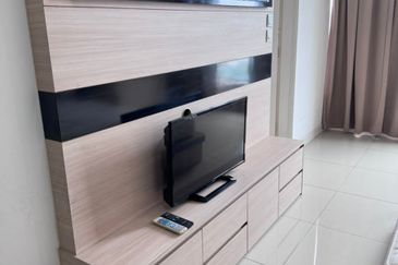 Dedaun Hijau (Greenfield Regency)