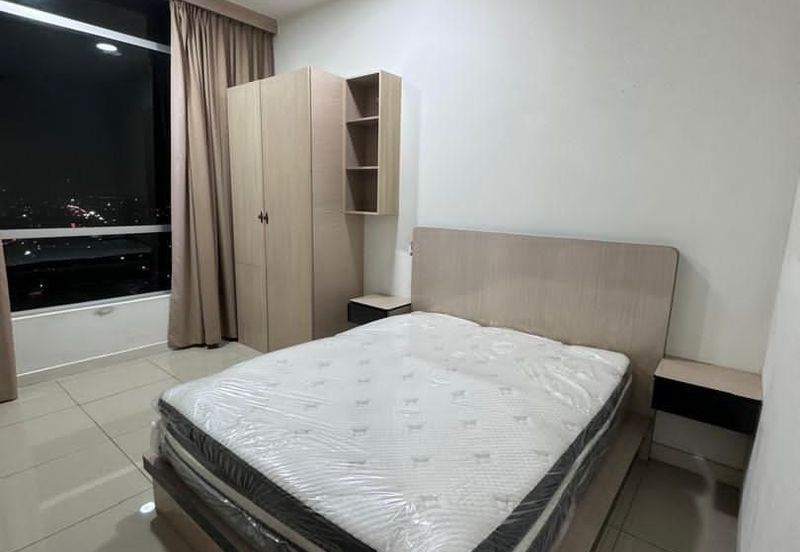 Dedaun Hijau (Greenfield Regency)