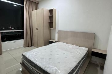 Dedaun Hijau (Greenfield Regency)