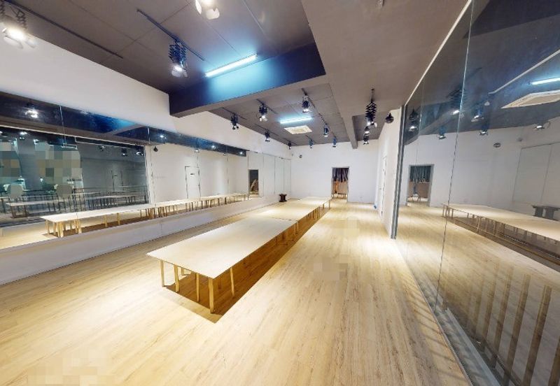 Pusat Perdagangan Danga Utama