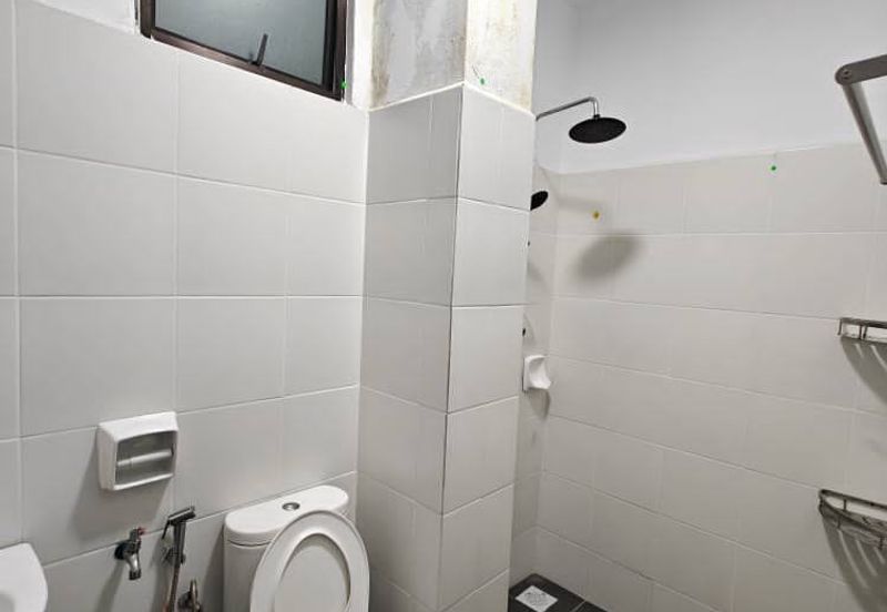 PR1MA @ LARKIN INDAH