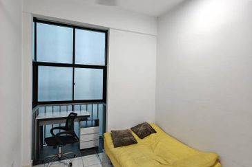 PR1MA @ LARKIN INDAH