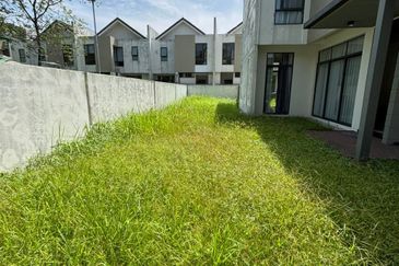 Avira Garden Terraces @ Medini