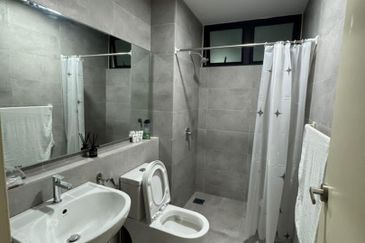 Summit @ Lagoon Residences