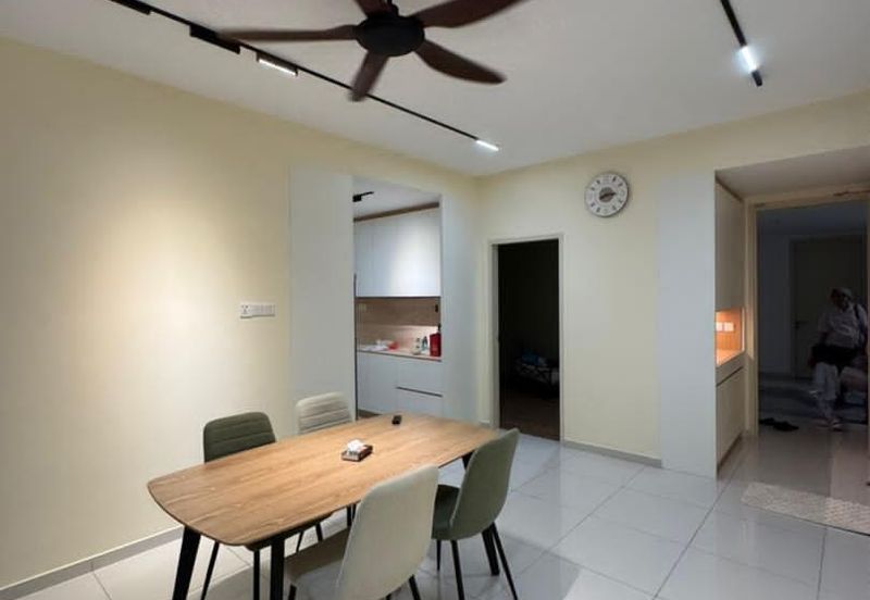 Summit @ Lagoon Residences