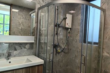 Golf & Resort Forest City, Fringe Villa