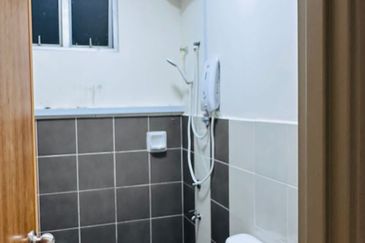 Pangsapuri Tanjung Senibong