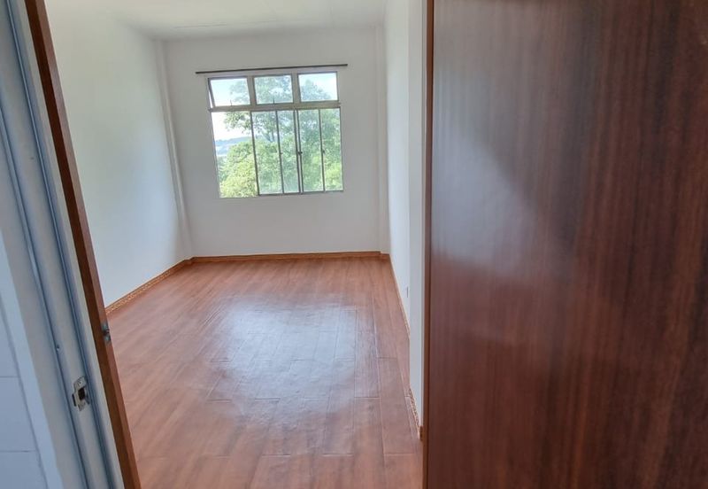 Ria 2 Apartment, Taman Megah Ria