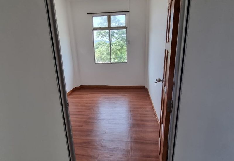 Ria 2 Apartment, Taman Megah Ria