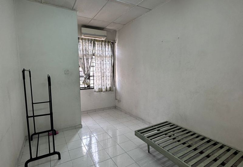 Taman Desa Cemerlang