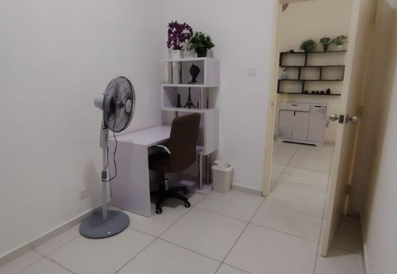 D'Summit Residences @ Kempas Utama