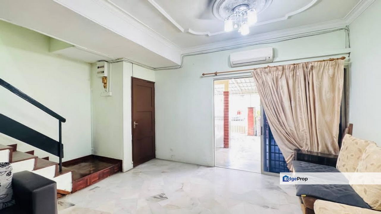 Taman Desa Cemerlang Ulu Tiram , Johor, Ulu Tiram