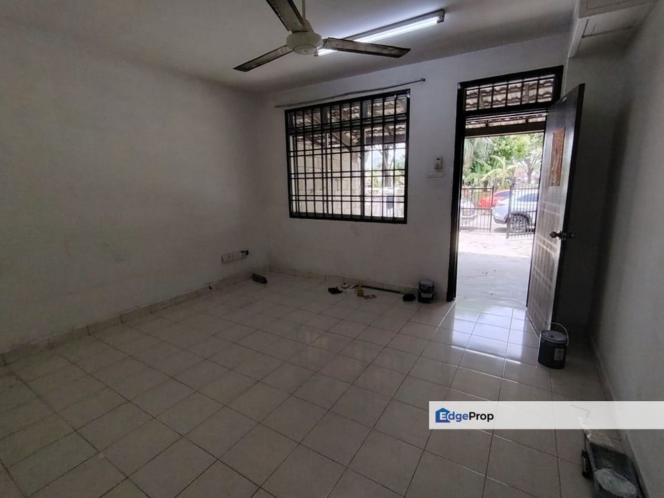 Taman Rinting Jalan Ketapang House , Johor, Masai