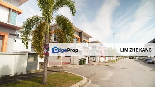 FOR SALE: Semi-D FACTORY, Alam Perdana Puchong , Selangor, Puchong