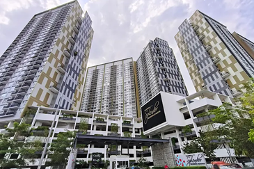 Platinum Splendor Residence